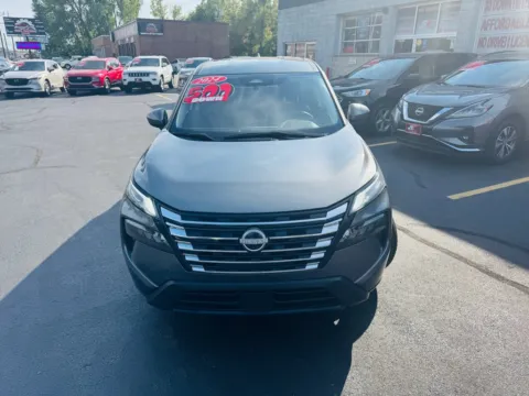 More photos of 2024 NISSAN ROGUE SV at Ride Time Auto Finance, IN