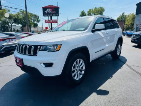 More photos of 2021 JEEP GRAND CHEROKEE LAREDO E at Ride Time Auto Finance, IN