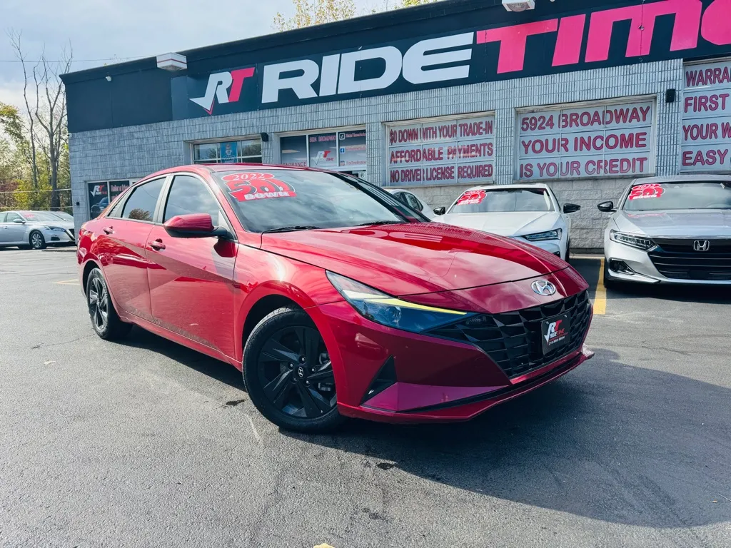 2022 Hyundai Elantra SEL