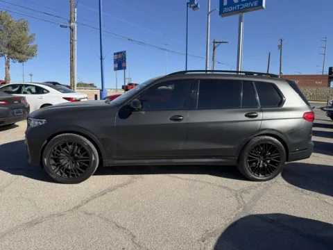 More photos of 2019 BMW X7 xDrive50i at RightDrive - 8320 Gateway East, TX
