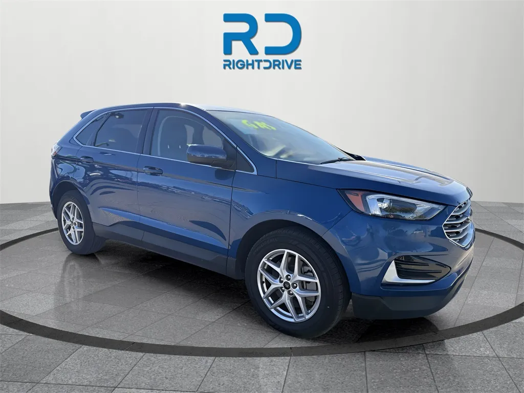 2024 Ford Edge SEL's photo