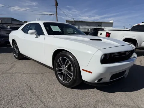 White 2019 Dodge Challenger SXT for sale in El Paso, TX