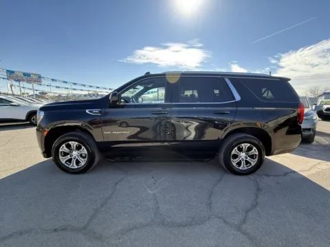 More photos of 2024 GMC Yukon SLE at RightDrive - 8320 Gateway East, TX