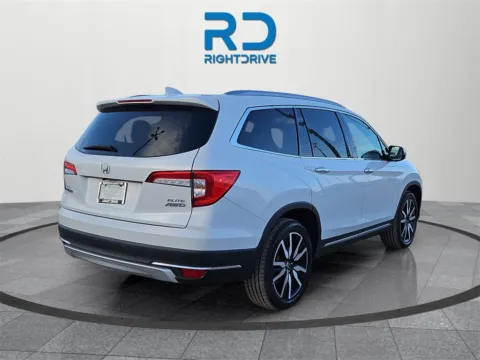 Another view of 2020 Honda Pilot Elite for sale in El Paso, TX at RightDrive - 8320 Gateway East