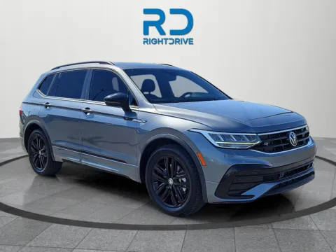 Gray 2022 Volkswagen Tiguan 2.0T SE R-Line Black for sale in El Paso, TX