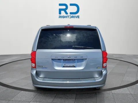 More photos of 2019 Dodge Grand Caravan SXT at RightDrive - 8320 Gateway East, TX