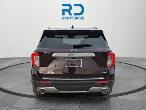 More photos of 2022 Ford Explorer Platinum at RightDrive - 8320 Gateway East, TX