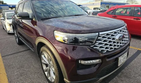 Photos of 2022 Ford Explorer Platinum for sale in El Paso, TX at RightDrive - 8320 Gateway East