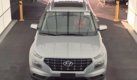 Photos of 2025 Hyundai Venue SEL for sale in El Paso, TX at RightDrive - 8320 Gateway East