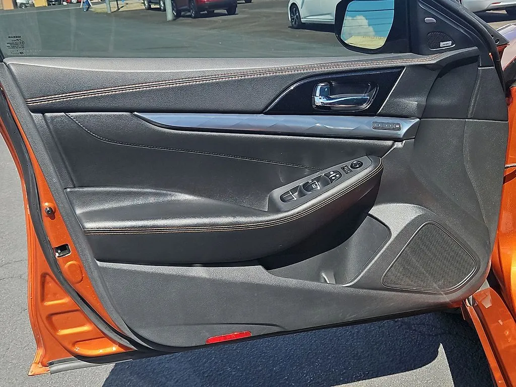 2020 Nissan Maxima SR - Photo 14