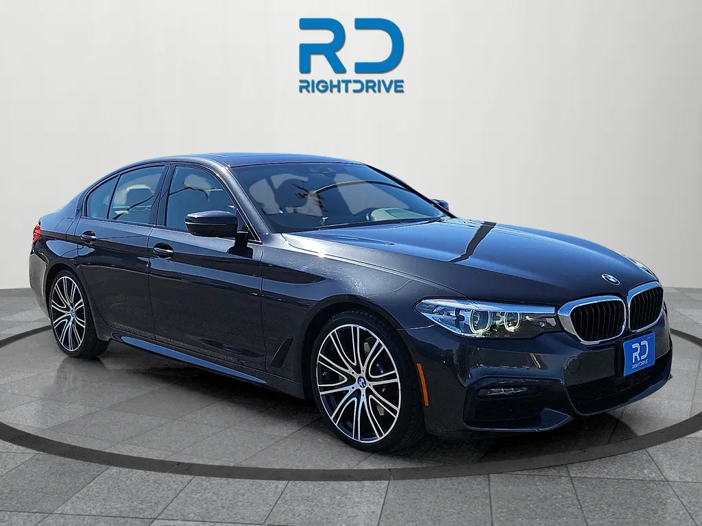 Gray 2019 BMW 5 Series 540i for sale in El Paso, TX