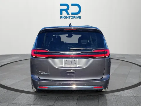 More photos of 2023 Chrysler Pacifica Touring L at RightDrive - 8320 Gateway East, TX
