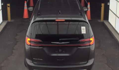 More photos of 2023 Chrysler Pacifica Touring L at RightDrive - 8320 Gateway East, TX