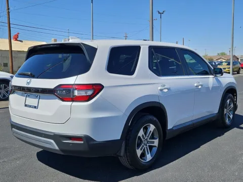 Another view of 2025 Honda Pilot EX-L for sale in El Paso, TX at RightDrive - 8320 Gateway East
