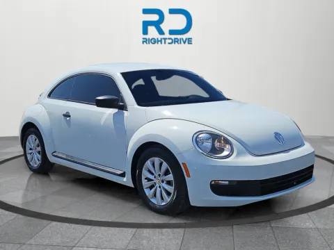White 2016 Volkswagen Beetle 1.8T for sale in El Paso, TX