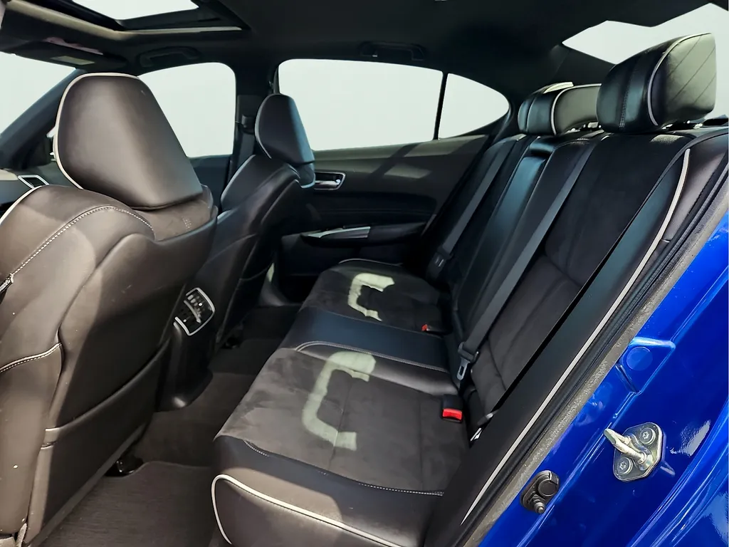 2020 Acura TLX Technology & A-SPEC Packages - Photo 11