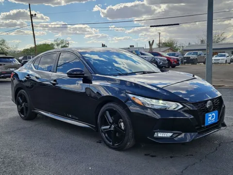 Black 2023 Nissan Sentra SR for sale in El Paso, TX