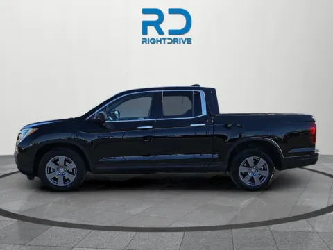 More photos of 2020 Honda Ridgeline RTL-E at RightDrive - 8320 Gateway East, TX