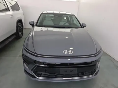 Photos of 2025 Hyundai Sonata SEL for sale in El Paso, TX at RightDrive - 8320 Gateway East