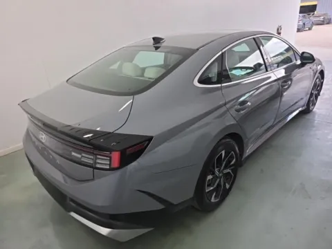 More photos of 2025 Hyundai Sonata SEL at RightDrive - 8320 Gateway East, TX