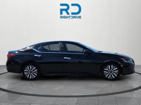 Photos of 2025 Nissan Altima 2.5 SV for sale in El Paso, TX at RightDrive - 8320 Gateway East