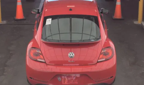 More photos of 2018 Volkswagen Beetle 2.0T S at RightDrive - 8320 Gateway East, TX