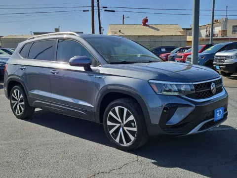 Red 2024 Volkswagen Taos 1.5T SE for sale in El Paso, TX