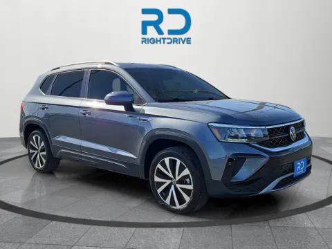 Red 2024 Volkswagen Taos 1.5T SE for sale in El Paso, TX