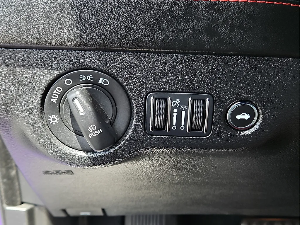 2023 Dodge Charger Scat Pack - Photo 19