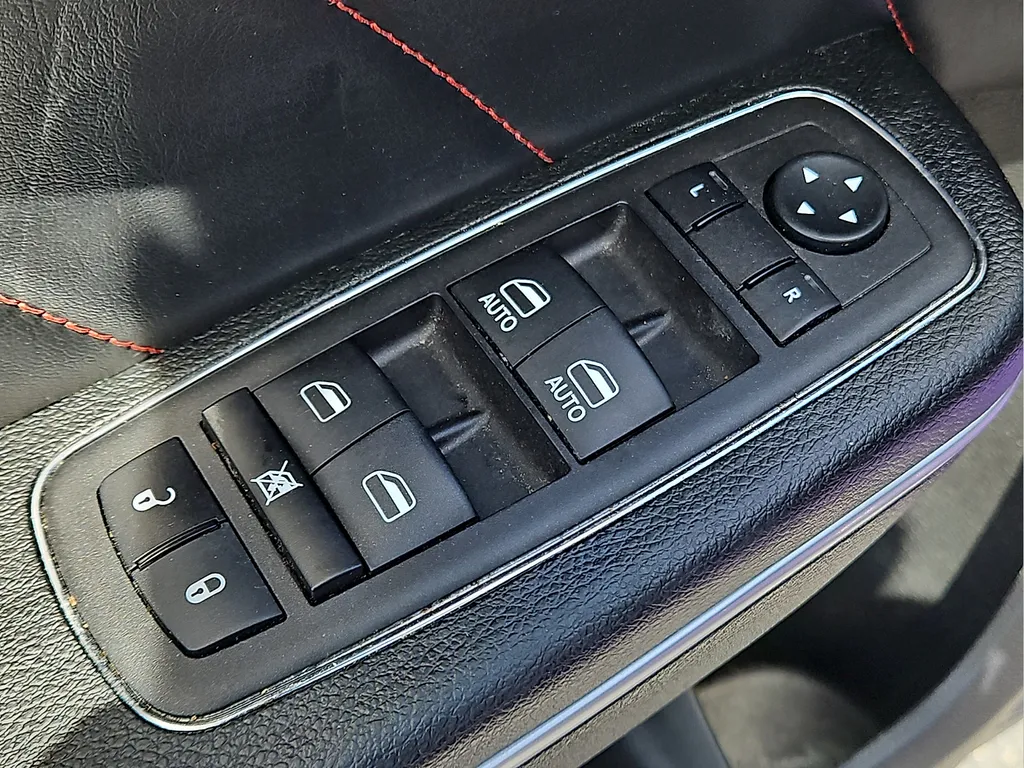 2023 Dodge Charger Scat Pack - Photo 16