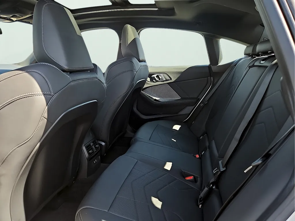 2025 BMW 2 Series 228 - Photo 11