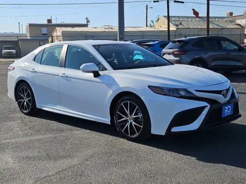 White 2024 Toyota Camry SE for sale in El Paso, TX