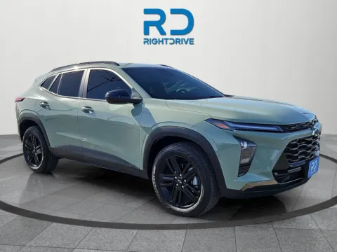 Green 2025 Chevrolet Trax ACTIV for sale in El Paso, TX