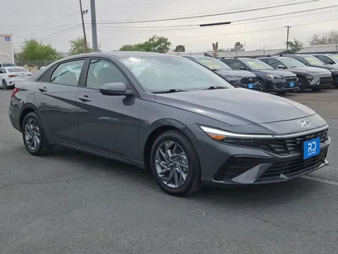 Gray 2024 Hyundai Elantra SEL for sale in El Paso, TX