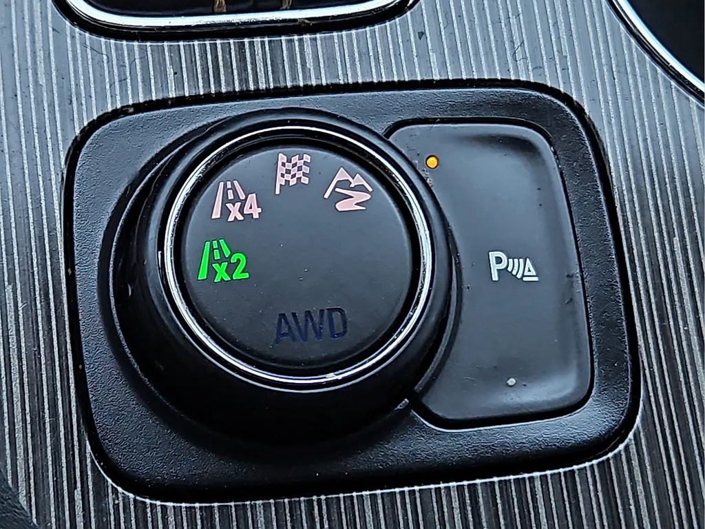 GMC Acadia photo 24