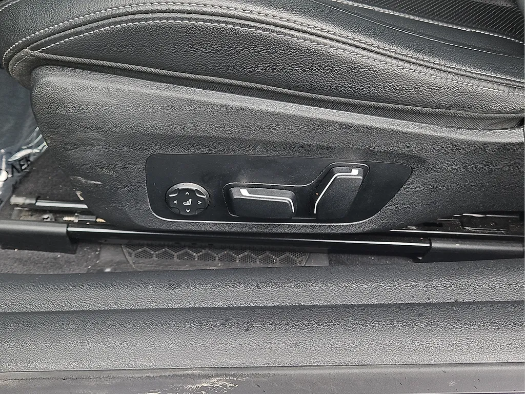 2025 BMW 4 Series 430i - Photo 16