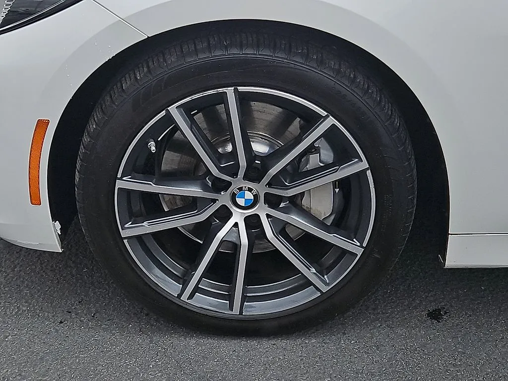2025 BMW 4 Series 430i - Photo 9