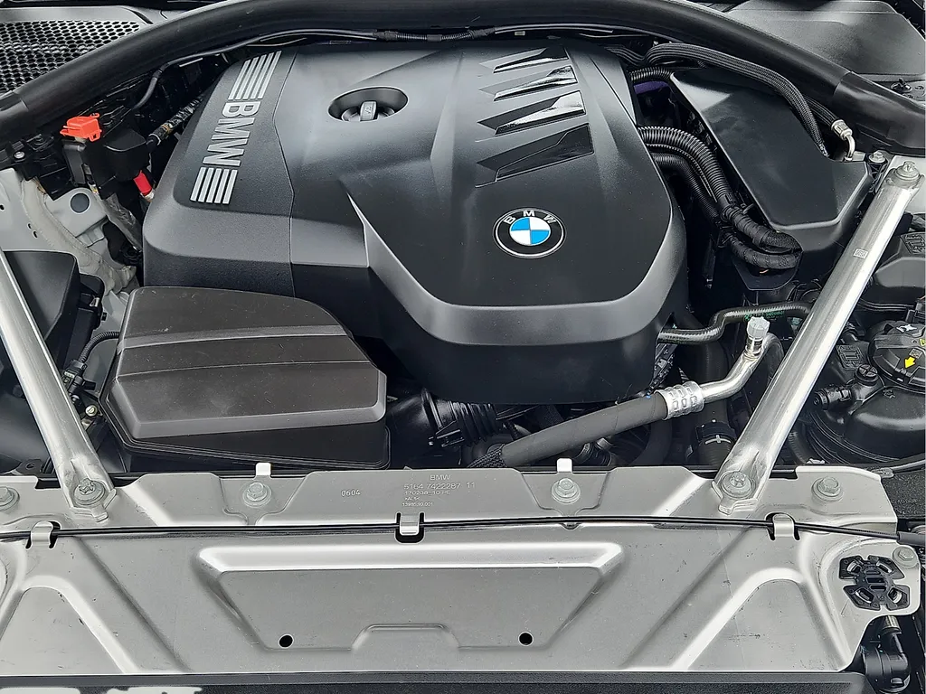 2025 BMW 4 Series 430i - Photo 8
