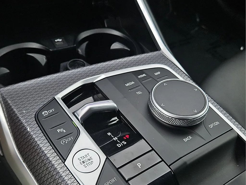 2025 BMW 4 Series 430i - Photo 25