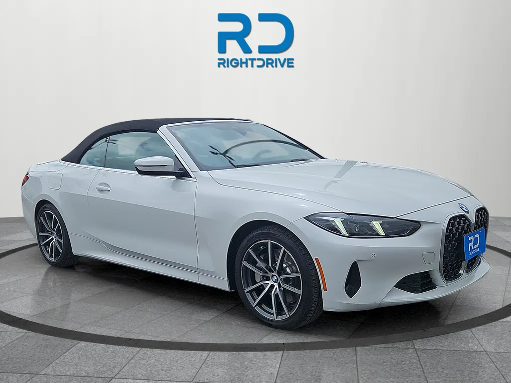 2025 BMW 4 Series 430i Convertible xDrive's photo
