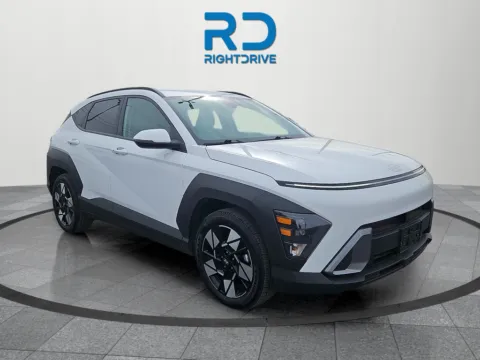 White 2024 Hyundai Kona SEL for sale in El Paso, TX