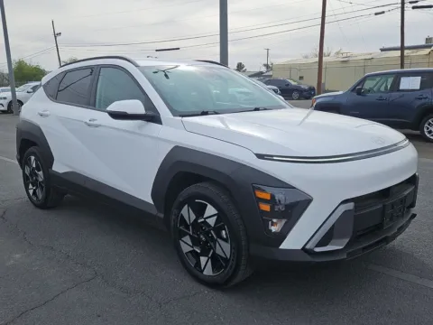 White 2024 Hyundai Kona SEL for sale in El Paso, TX