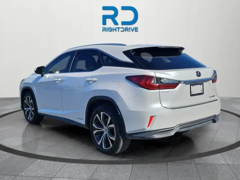 More photos of 2017 Lexus RX 450h at RightDrive - 8320 Gateway East, TX