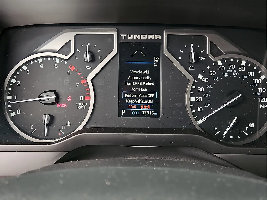Toyota Tundra photo 22