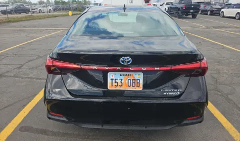More photos of 2022 Toyota Avalon Hybrid Limited at RightDrive - 8320 Gateway East, TX