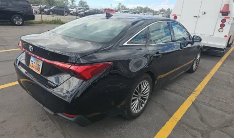 More photos of 2022 Toyota Avalon Hybrid Limited at RightDrive - 8320 Gateway East, TX