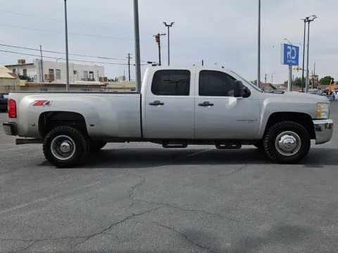 Photos of 2009 Chevrolet Silverado 3500HD Work Truck for sale in El Paso, TX at RightDrive - 8320 Gateway East