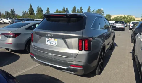 More photos of 2025 Kia Sorento Hybrid EX at RightDrive - 8320 Gateway East, TX