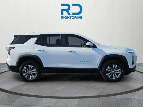 Photos of 2025 Chevrolet Equinox LT for sale in El Paso, TX at RightDrive - 8320 Gateway East
