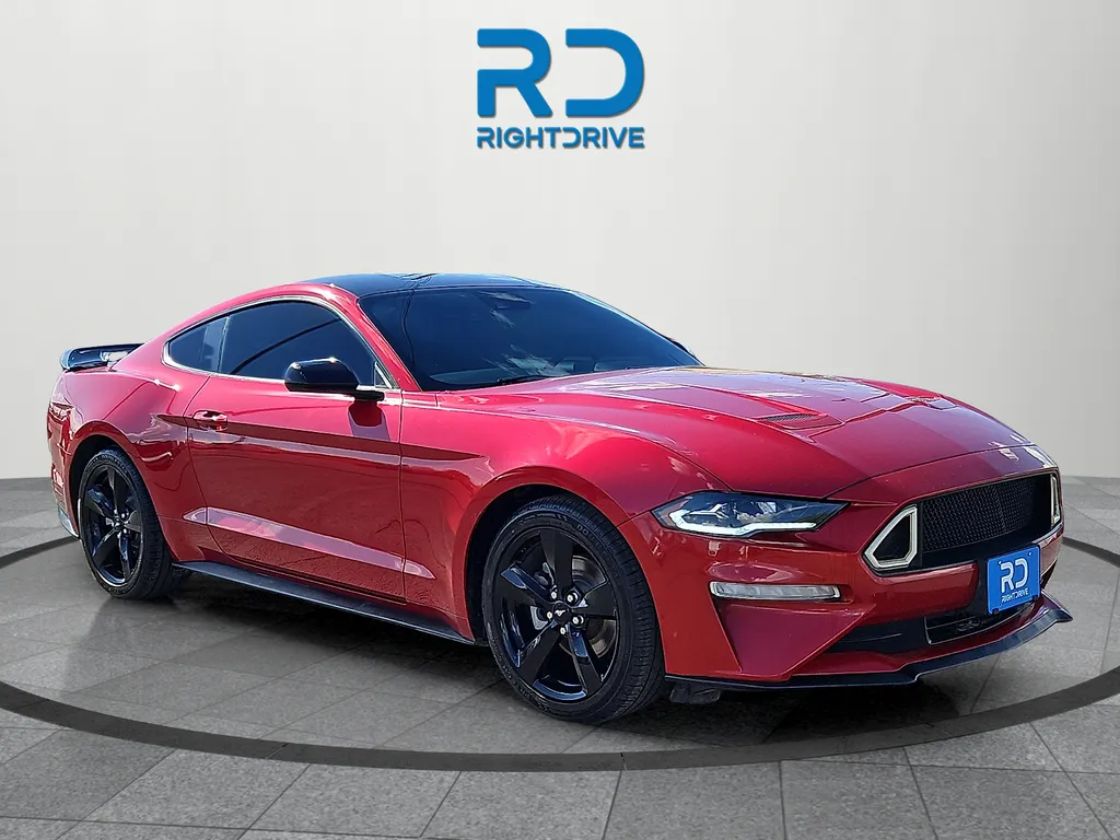 2022 Ford Mustang EcoBoost